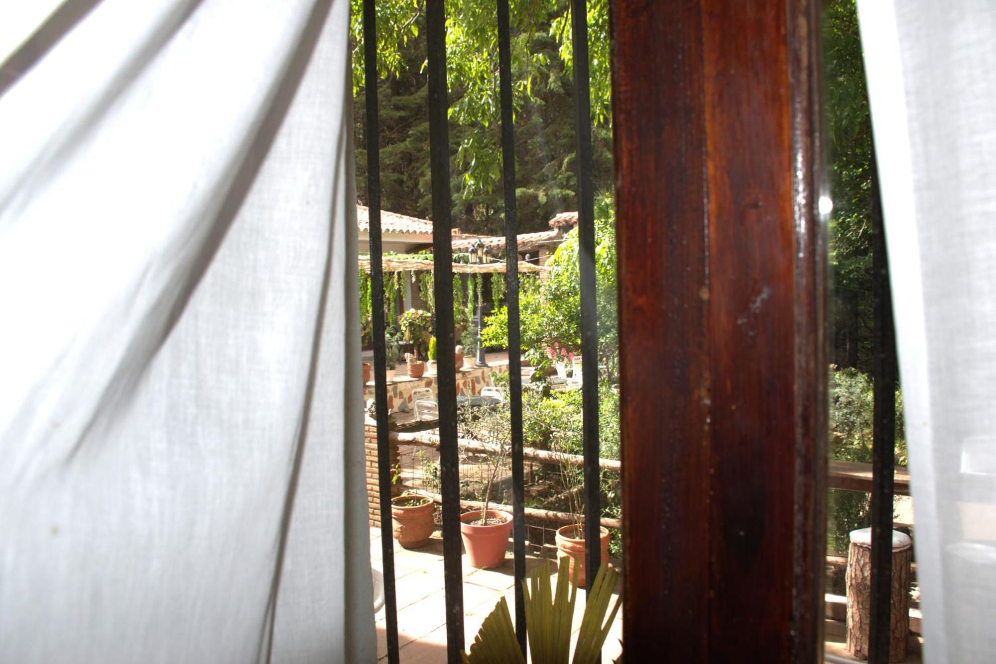 Hotel El Refugio De Juanar Ojén Quarto foto